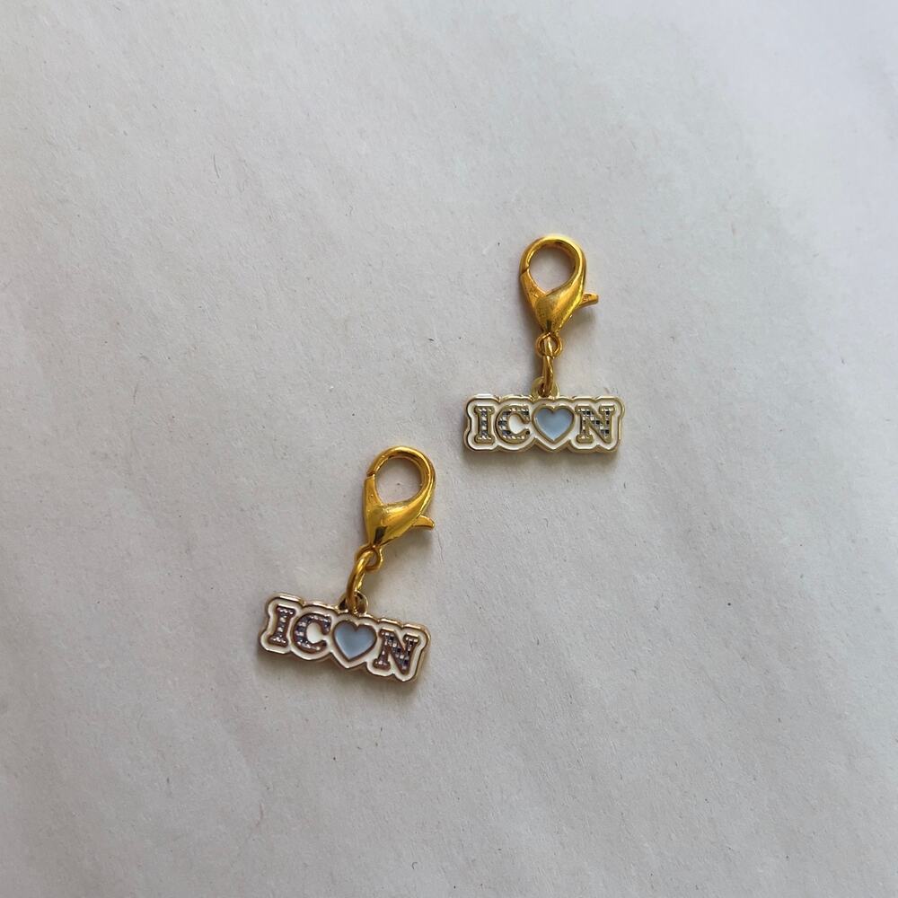 Bath & Body Works ICON Gingham Gold Charms Employee Gifts